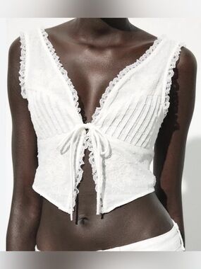Zara White Lace Tie-Front Cropped Tank